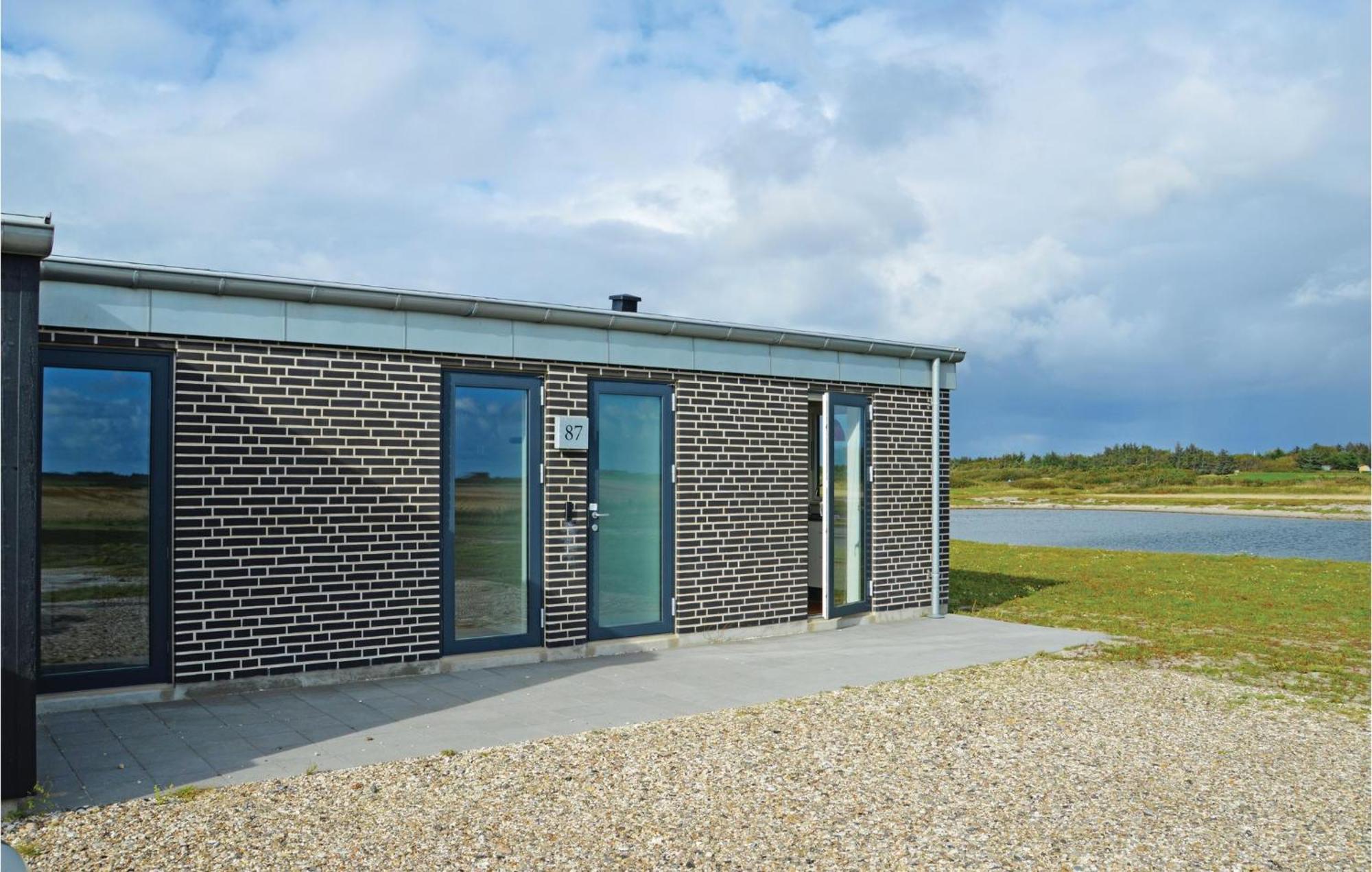 Gorgeous Home In Ringkobing With House A Panoramic View Sondervig Bagian luar foto