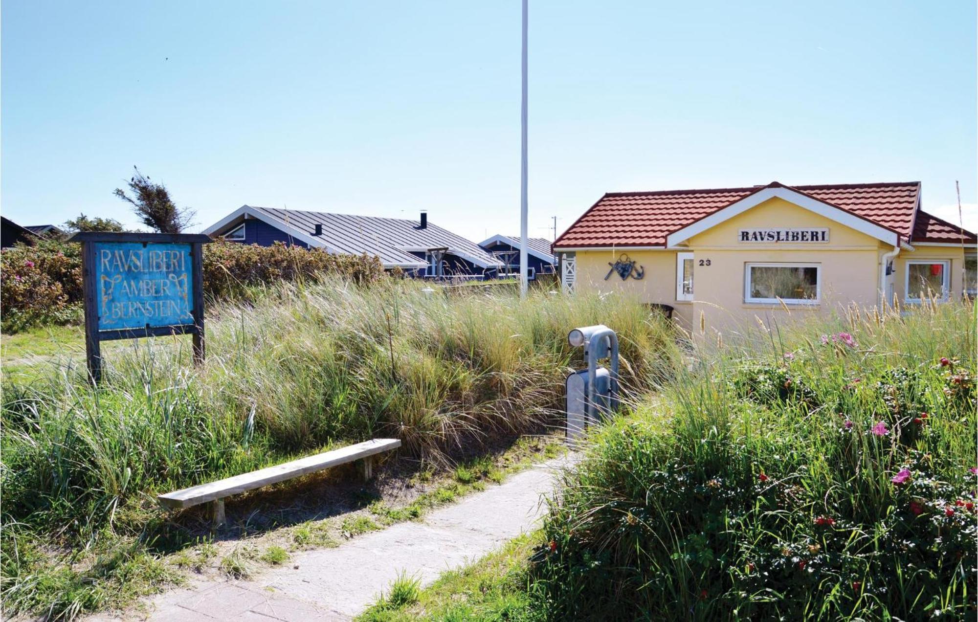 Gorgeous Home In Ringkobing With House A Panoramic View Sondervig Bagian luar foto